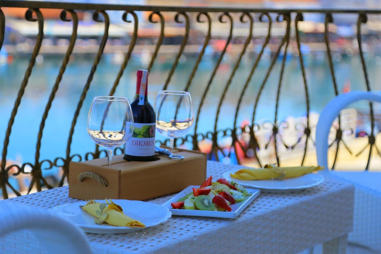 Huri & Nuri Hotel (Adults Only) โฟชา ภายนอก รูปภาพ