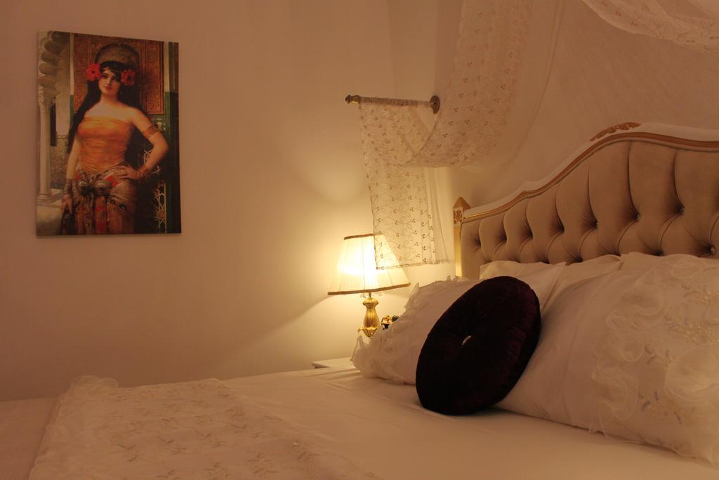 Huri & Nuri Hotel (Adults Only) โฟชา ภายนอก รูปภาพ