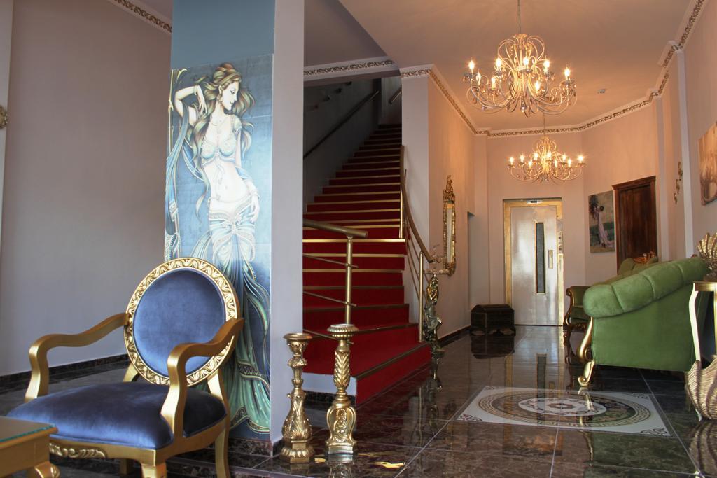 Huri & Nuri Hotel (Adults Only) โฟชา ภายนอก รูปภาพ