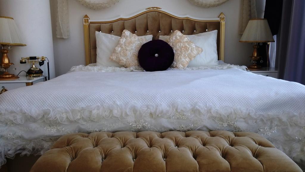 Huri & Nuri Hotel (Adults Only) โฟชา ภายนอก รูปภาพ